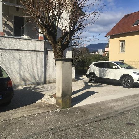 Appartabassens Lägenhet Bassens  Exteriör bild